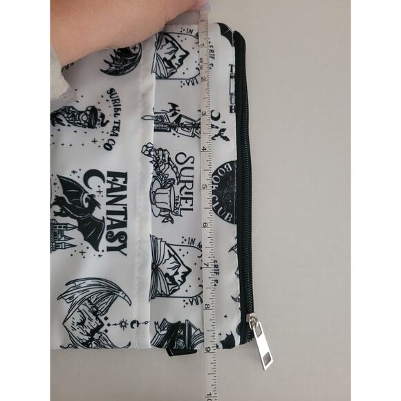 Book Sleeve Book Lover Gifts Book Protector with Zipper, Book Fantasy cover - Picture 5 of 5